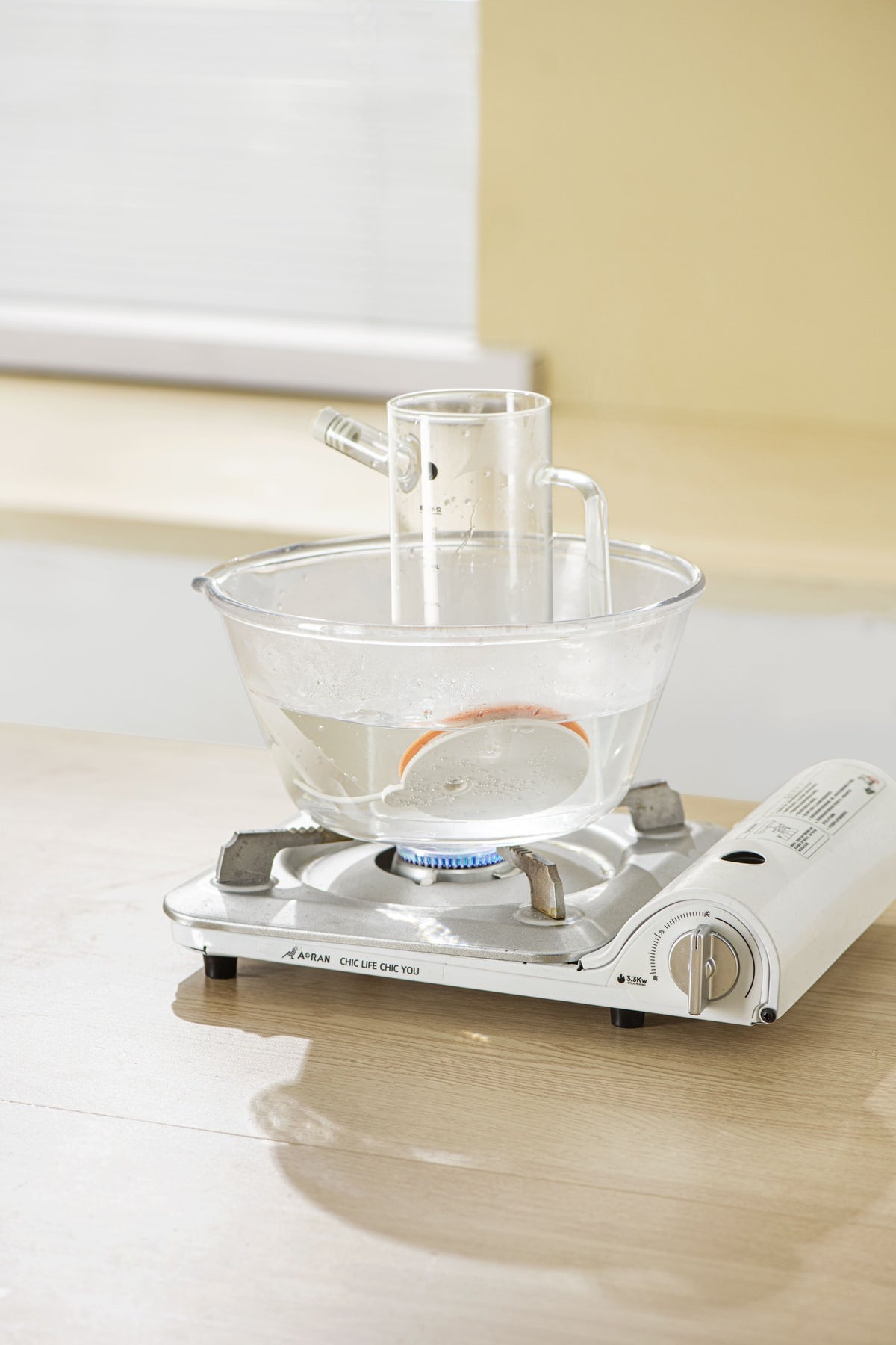 High borosilicate glass oil dispenser body being cleaned